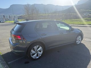 Volkswagen Golf 2025