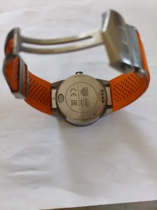 TAG HEUER Connected Smartwatch Naranja
