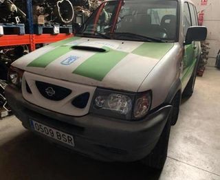 Piloto nissan 46053 261300x000 26130 0x000 terrano