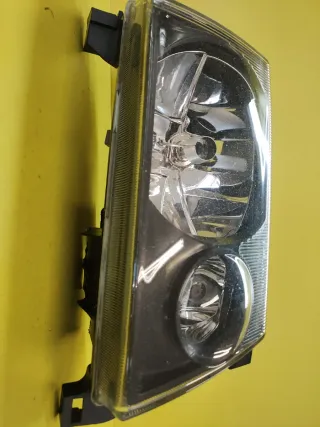 FARO DELANTERO DERECHO NISSAN TERRANO II FONDO OSC