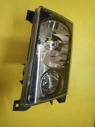 FARO DELANTERO DERECHO NISSAN TERRANO II FONDO OSC