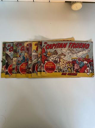 Más de 200 revistas Capitán Trueno