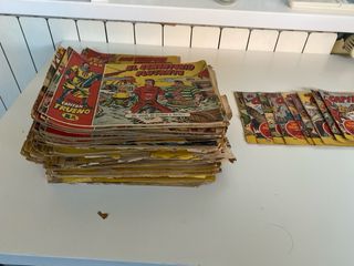 Más de 200 revistas Capitán Trueno