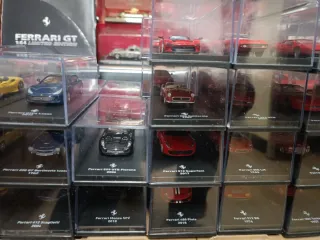 Modellini Ferrari Scala 1:64