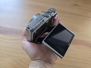 Cámara Nikon Coolpix A900