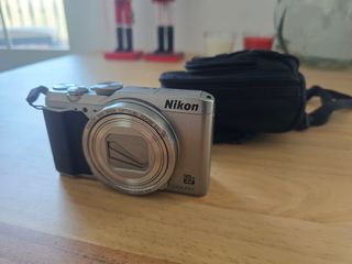 Cámara Nikon Coolpix A900