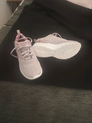 Zapatillas Skechers rosas