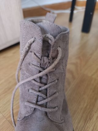 Botines camel - número 35