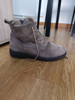 Botines camel - número 35