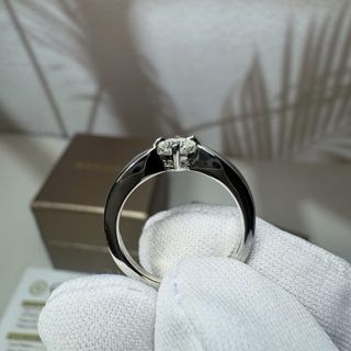 Anillo Bvlgari 0.30ct GIA H VS2 Talla 49