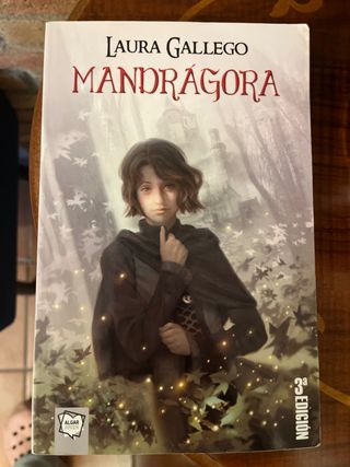 Libro juvenil Mandrágora