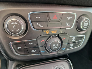 SIN ENTRADA! Jeep Compass 140C.V. LIMITED!