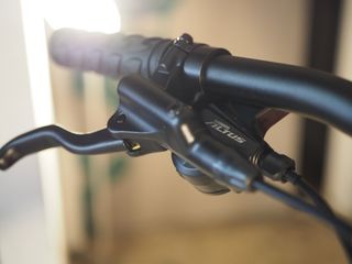 MMR KUMA 00 Talla M Roja