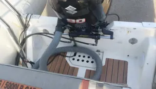 Semirrígida Valiant 570 con Suzuki 90CV