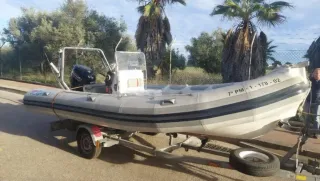 Semirrígida Valiant 570 con Suzuki 90CV