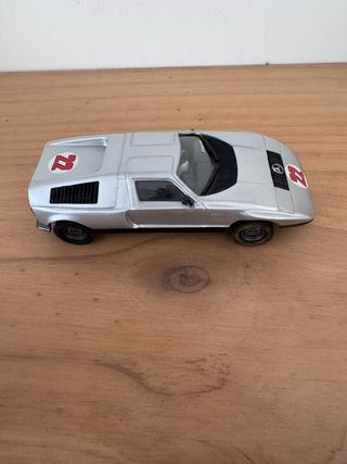 Coche Scalextric Mercedes 22