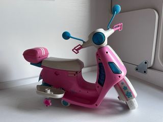 Nancy y su Scooter Original