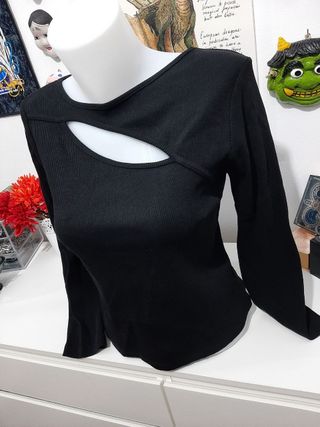 Topshop Camiseta Negra Escote Cut Out