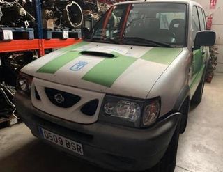 Piloto nissan 46064 261350x000 26135 0x000 terrano