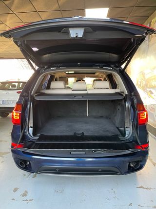 BMW X5 2011