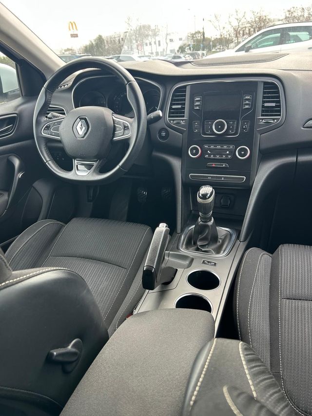 Renault Mégane Business Blue dCi 85 kW (115CV)
