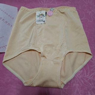 Braga Faja Moldeadora Creaciones Farae