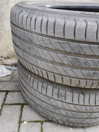 Neumáticos Michelin 235/45R18