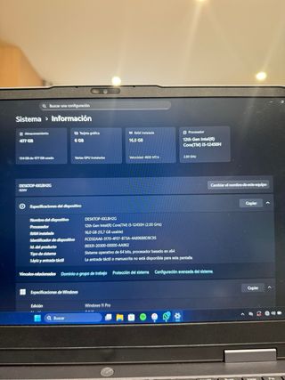 Lenovo LOQ 15IRH8 Gaming PC