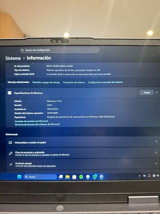 Lenovo LOQ 15IRH8 Gaming PC
