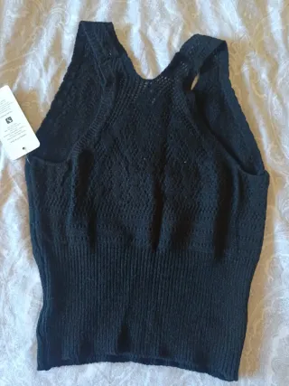 Camiseta negra de punto