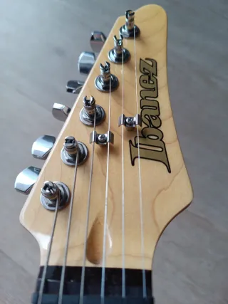 Guitarra Ibanez AZES40