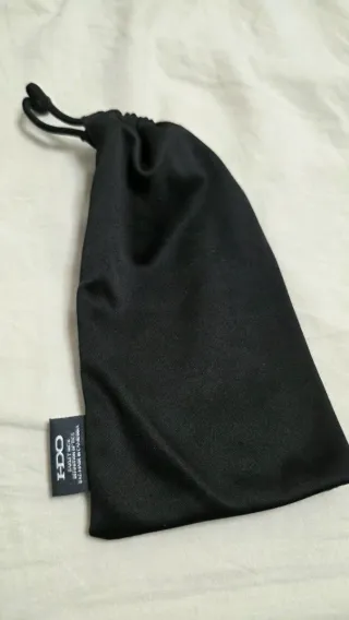 Astuccio Occhiali Oakley Nero