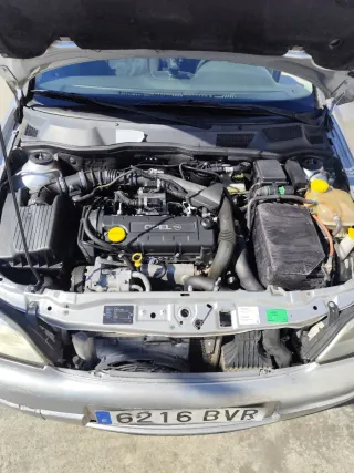 Opel Astra 2000
