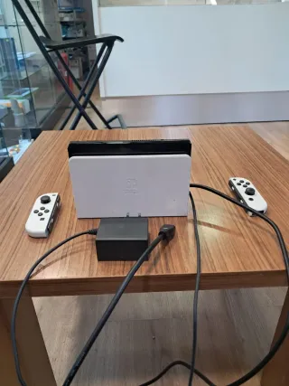 Nintendo Switch oled Blanco Completo