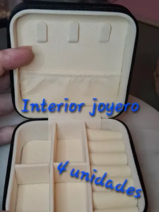 Joyero de viaje rojo