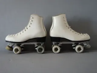 Pattini a rotelle bianchi taglia 41