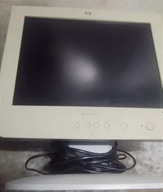 Monitor HP y Monitor Harimax