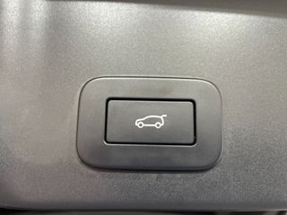 Land Rover Range Rover Evoque 2.0 D163 R-Dynamic HSE AUTO 4WD MHEV