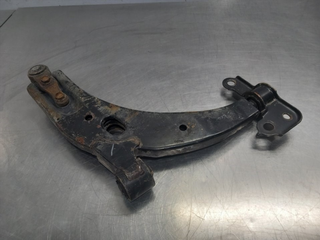 BRAZO SUSPENSION INFERIOR DELANTERO IZQUIERDO KIA