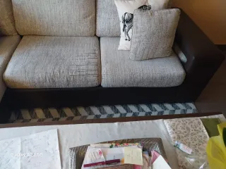 Divano chaise longue 3 posti beige e marrone