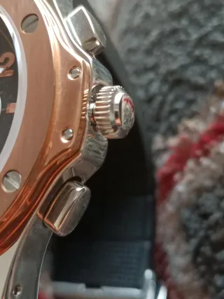 Reloj Dogma Cronógrafo Cuarzo Dorado