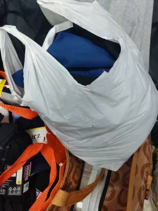 Lote ropa por cierre de tienda