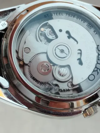 Seiko 5 Automático Reloj Azul y Plateado