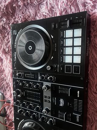 Hercules DJControl Inpulse 500