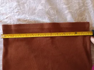 Conjunto de punto marrón