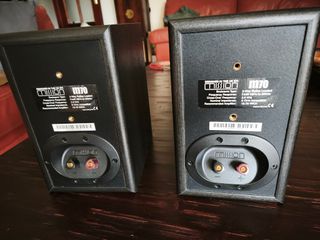 Altavoces HiFi Mission M70 Negros