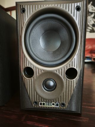 Altavoces HiFi Mission M70 Negros