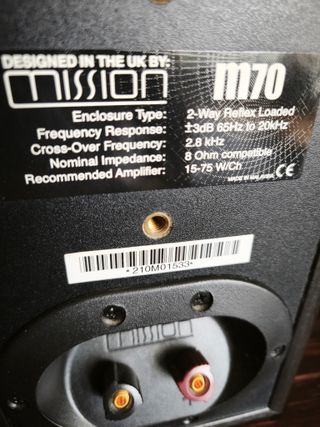 Altavoces HiFi Mission M70 Negros