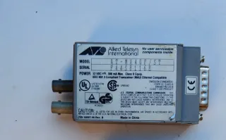 CentreCOM MX40F/ST Transceptor Fibra Óptica