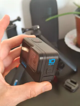 GoPro Hero 10 Black + Accesorios